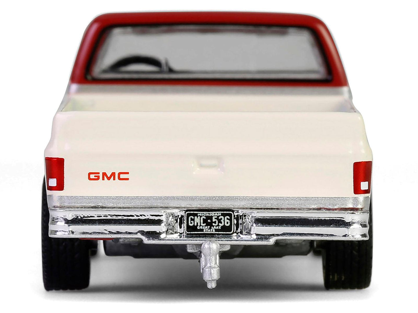 1981 GMC Sierra Classic K2500 Pickup Truck Beige and Dark Carmine Red "Down on the Farm" Series 10 1/64 Diecast Model by Greenlight-DiecastModeler.com