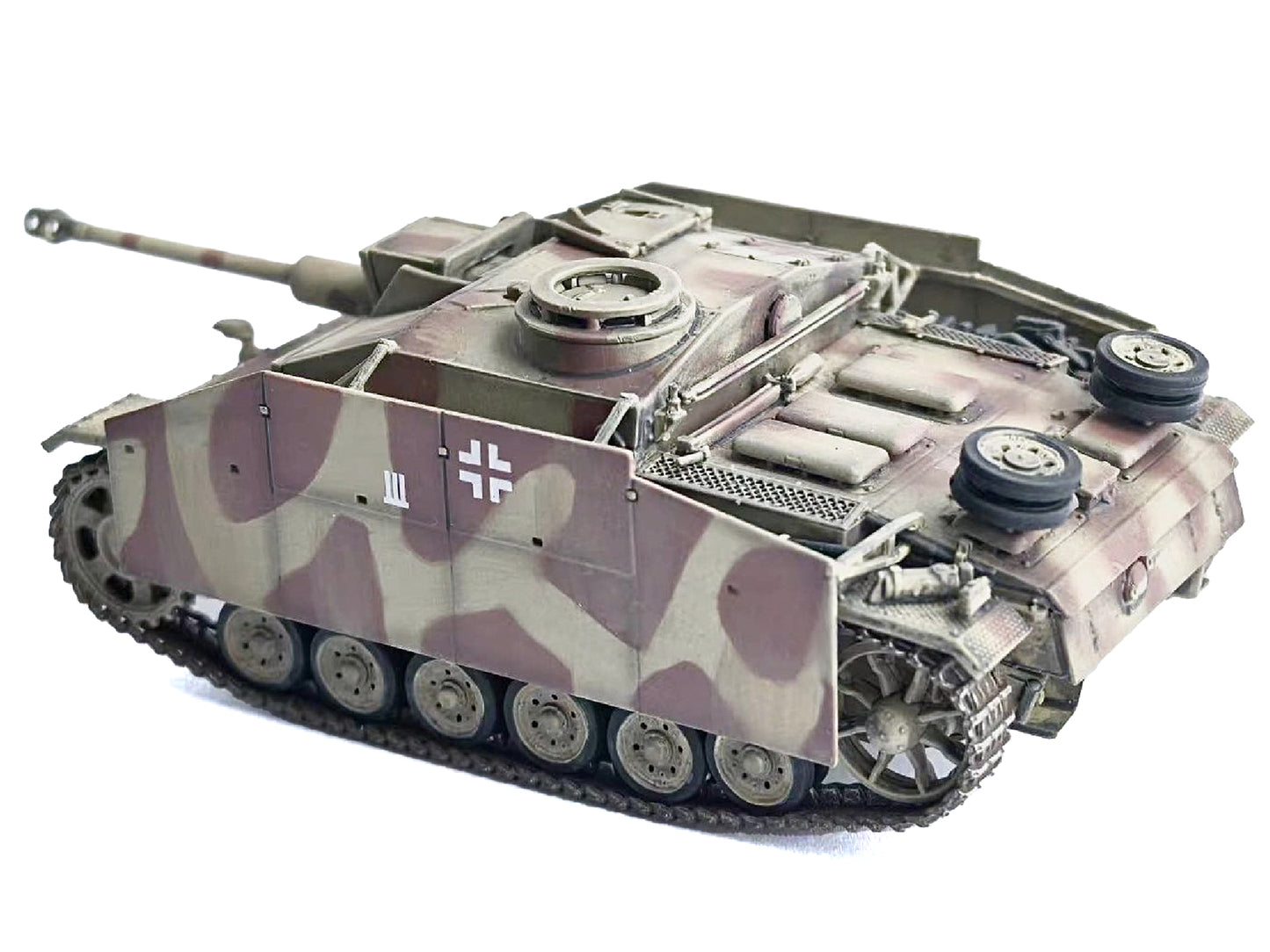 Germany StuG III Ausf. G "Early Production" with Schurzen Tank "Pz.Gren.Div. Totenkopf Kursk" (1943) "NEO Dragon Armor" Series 1/72 Plastic Model by Dragon Models-DiecastModeler.com