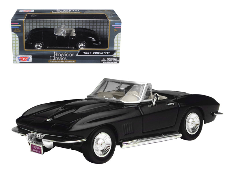 1967 Chevrolet Corvette Convertible Black 1/24 Diecast Model Car by Motormax-DiecastModeler.com