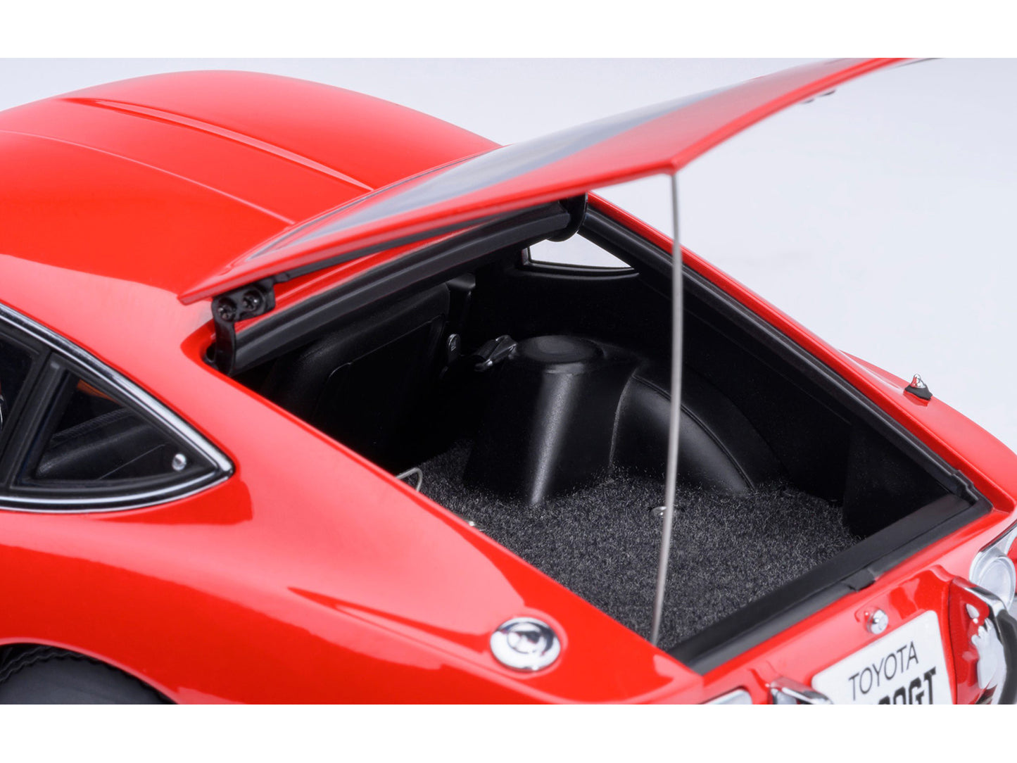 1967 Toyota 2000GT RHD (Right Hand Drive) Red 1/18 Model Car by Autoart