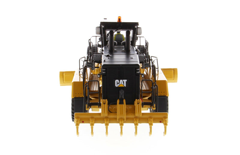 CAT Caterpillar 24 Motor Grader with Operator High Line Series 1/50 Diecast Model by Diecast Masters