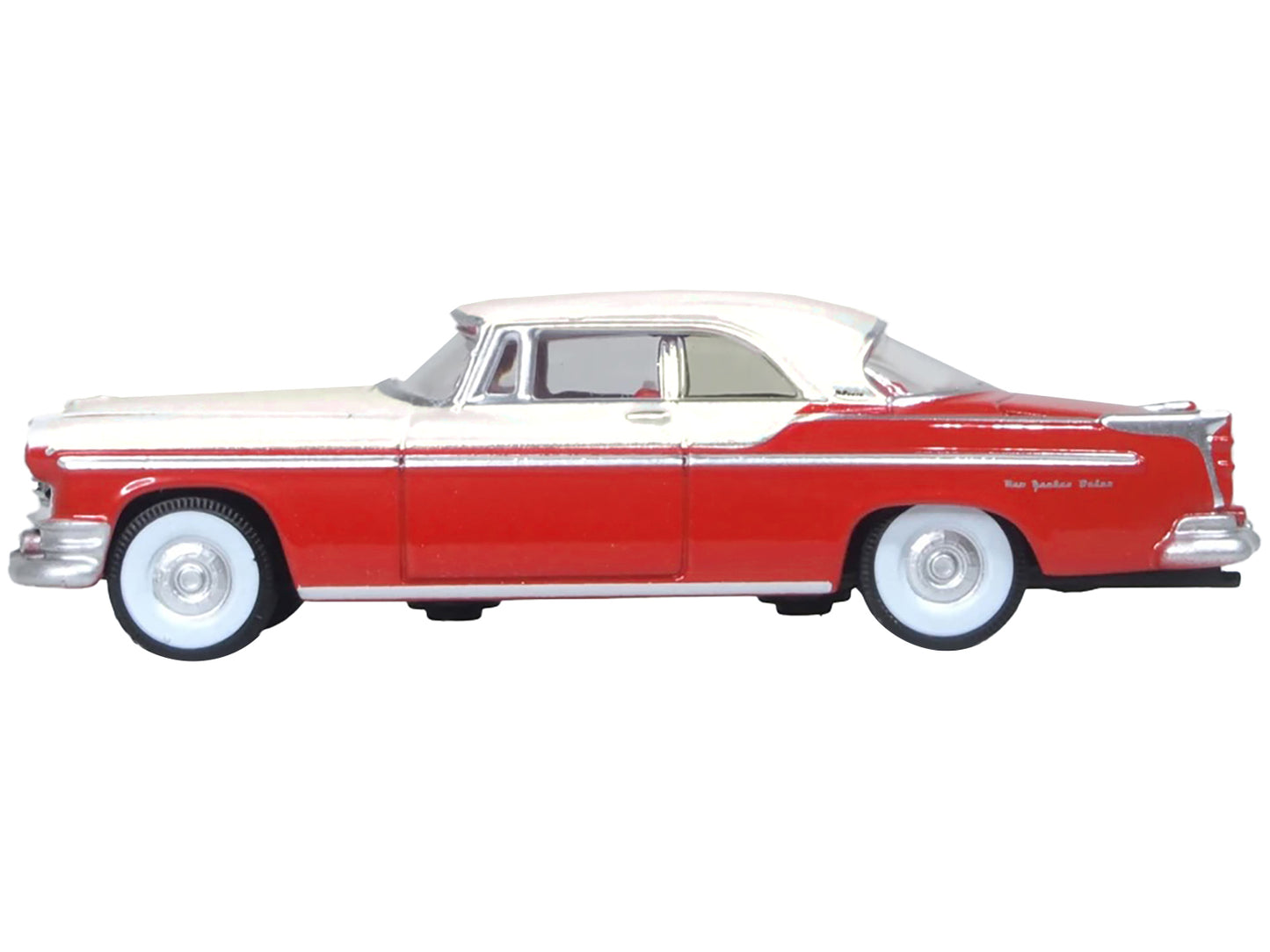 1955 Chrysler New Yorker Deluxe St. Regis Tango Red and Platinum Metallic 1/87 (HO) Scale Diecast Model Car by Oxford Diecast-DiecastModeler.com