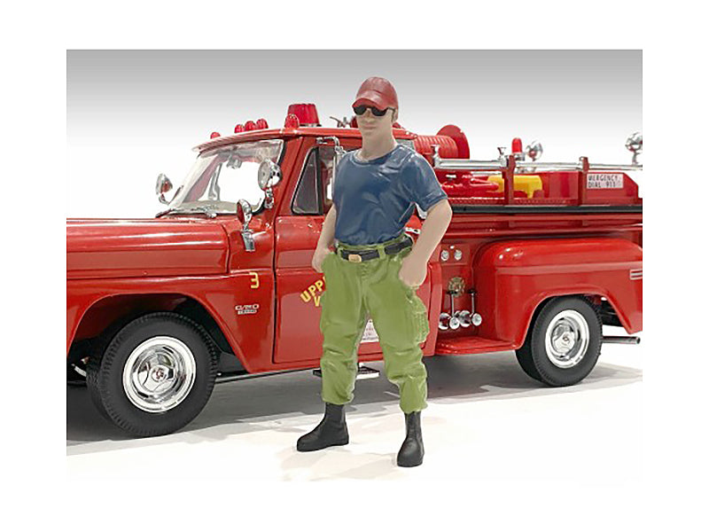 "Firefighters" 6 piece Figure Set (4 Males 1 Dog 1 Accessory) for 1/18 Scale Models by American Diorama-DiecastModeler.com