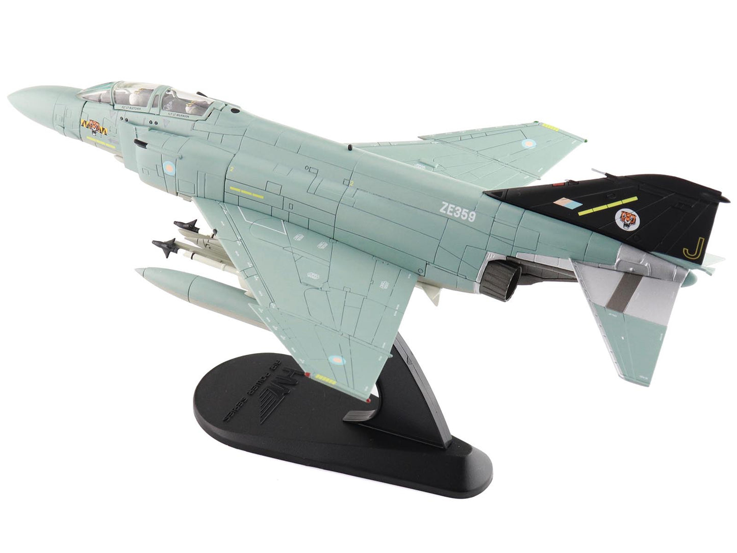 McDonnell Douglas F-4J(UK) Phantom II Fighter-Bomber Aircraft "ZE359 AF Wattisham England" British Royal Air Force "Air Power Series" 1/72 Diecast Model by Hobby Master