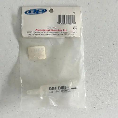 Associated Differential Lube 4cc-DiecastModeler.com