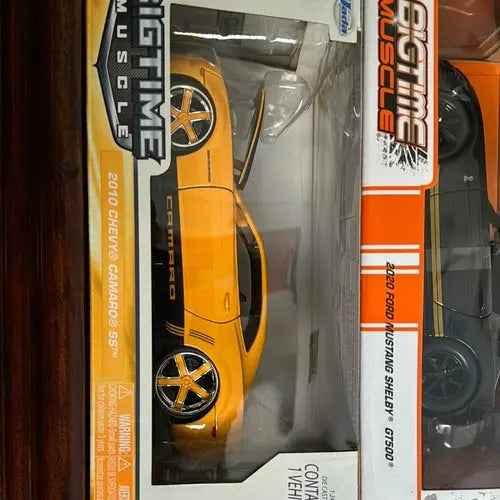 Bigtime Muscle - 2010 Chevy Camaro SS Bumble Bee Hard Top 1:24-DiecastModeler.com