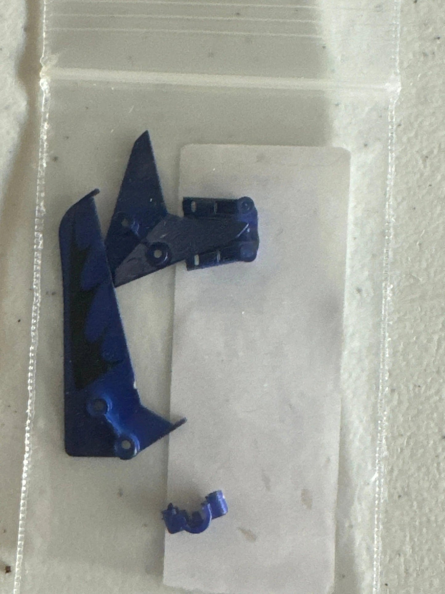 Syma S107-03Tail Decoration-DiecastModeler.com