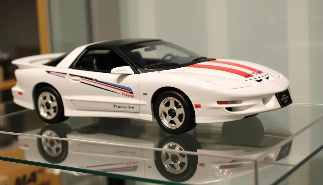 1995 Pontiac Firebird Trans Am T/A 1:18 Scale Collectible Diecast Model Car: A Must-Have Addition to Your Collection - DiecastModeler.com