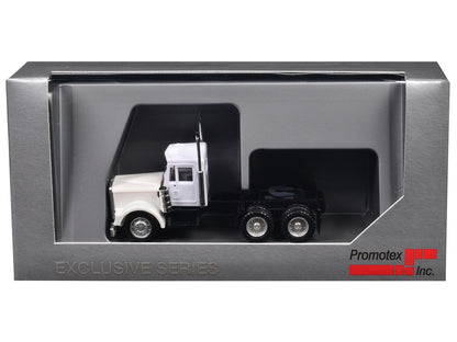 Kenworth W900 Short Day Cab White 1/87 (HO) Plastic Model Car by Promotex