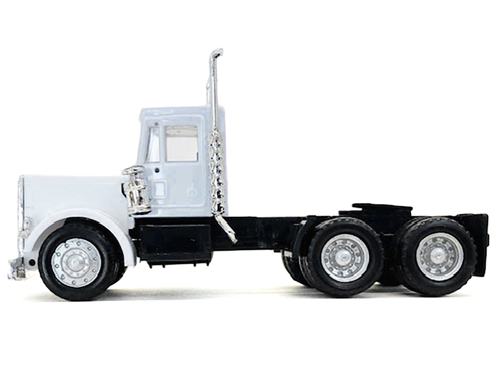 Peterbilt Short Day Cab White 1/87 (HO) Plastic Model Car by Promotex-DiecastModeler.com