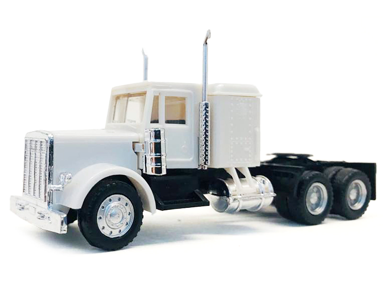 Peterbilt Sleeper Cab White 1/87 (HO) Plastic Model Car by Promotex-DiecastModeler.com