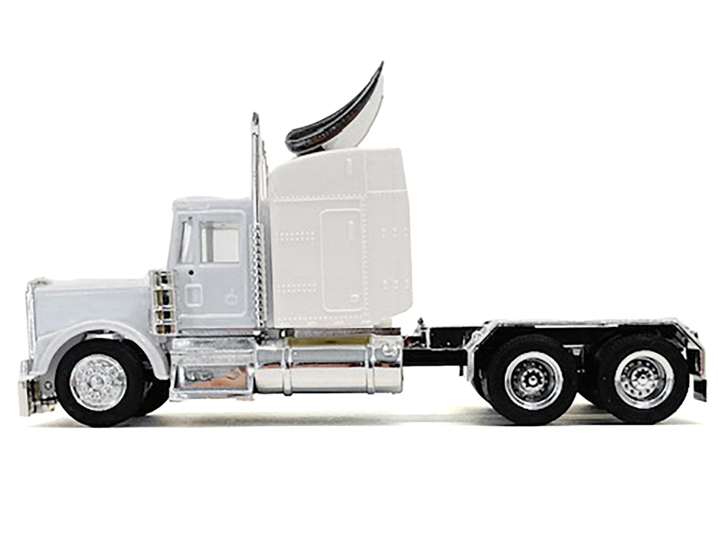 Kenworth W900 Sleeper Cab White 1/87 (HO) Plastic Model Car by Promotex-DiecastModeler.com