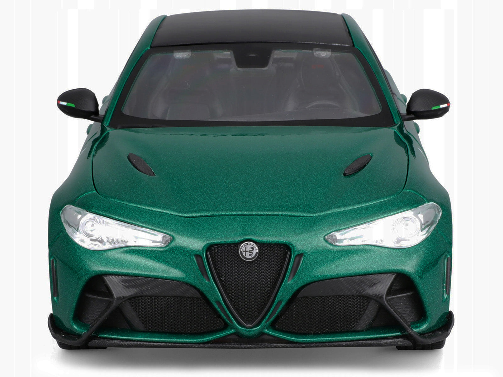 Alfa Romeo Giulia GTA Green Metallic with Carbon Top 1/18 Diecast Model Car by Bburago-DiecastModeler.com
