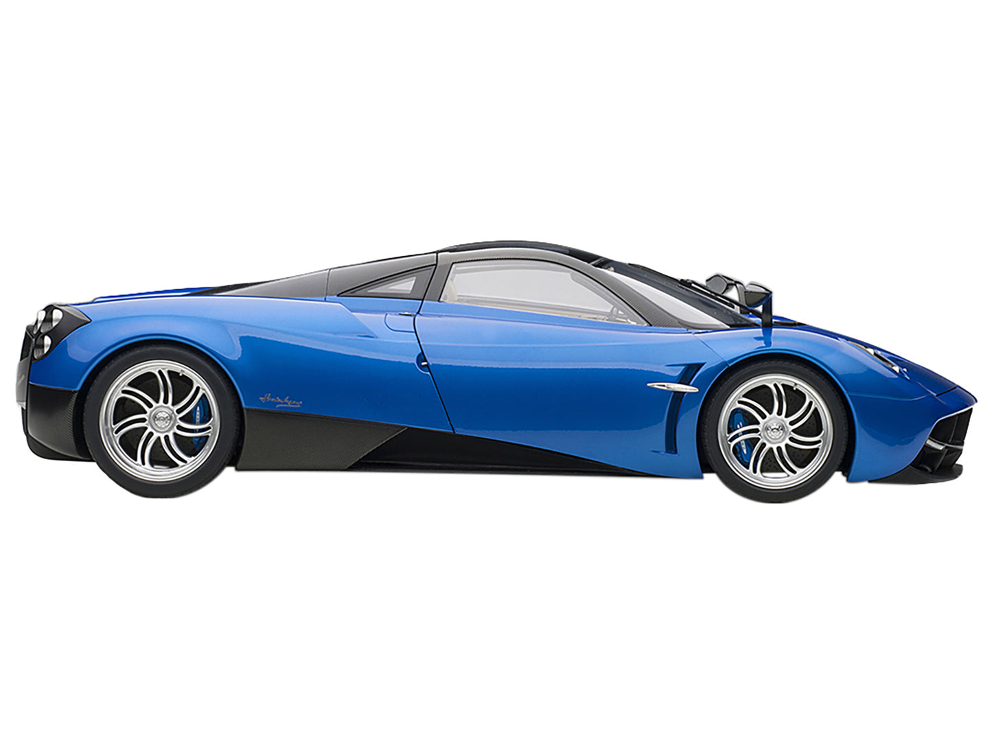 Pagani Huayra Metallic Blue with Black Top and Silver Wheels 1/12 Model Car by Autoart-DiecastModeler.com