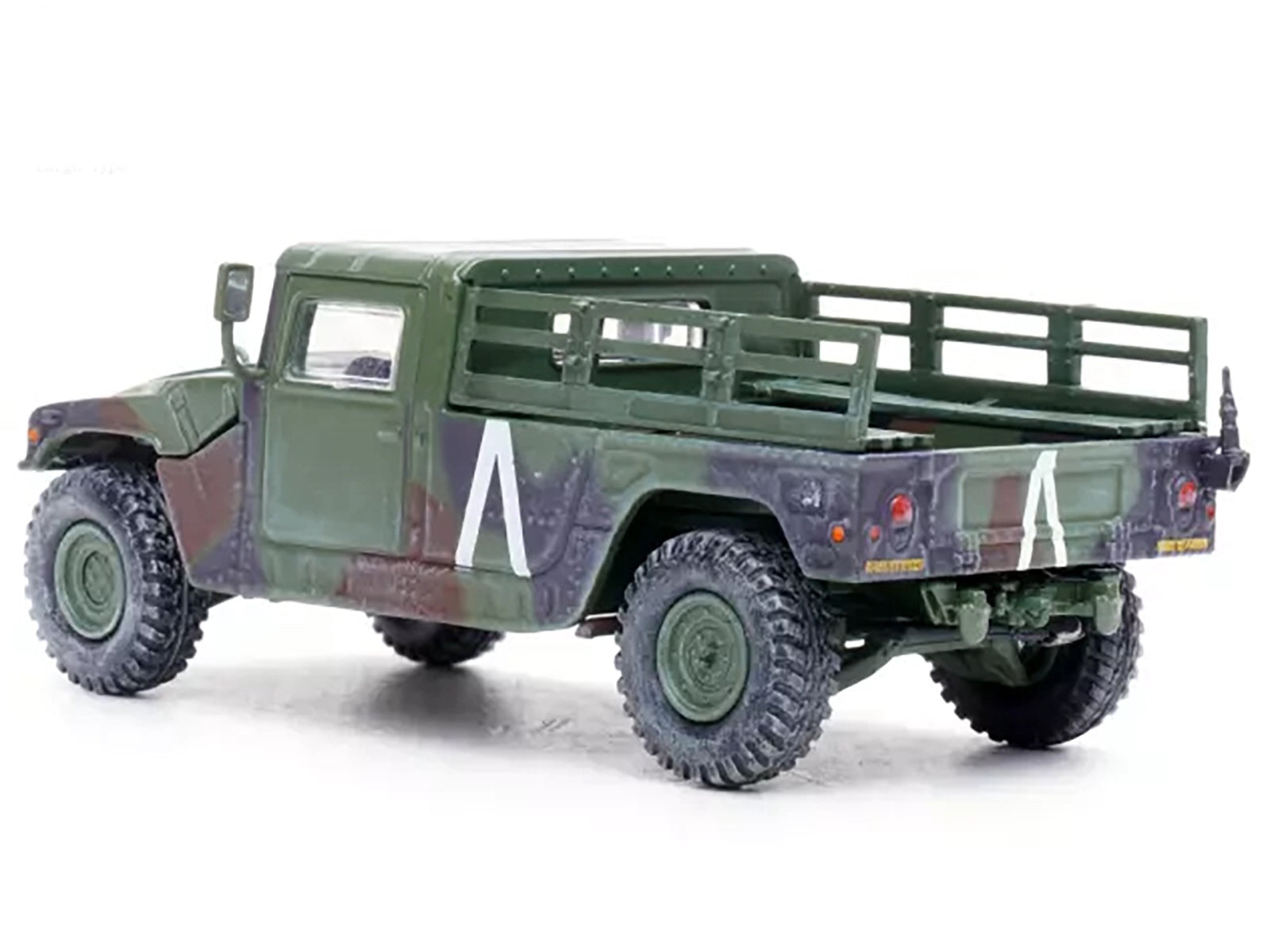 M998 HMMWV "8th Battalion 4th Air Defense Regiment 101st Airborne Division Gulf War" (1991) United States Army "Military Miniature" Series 1/64 Diecast Model by Panzerkampf-DiecastModeler.com