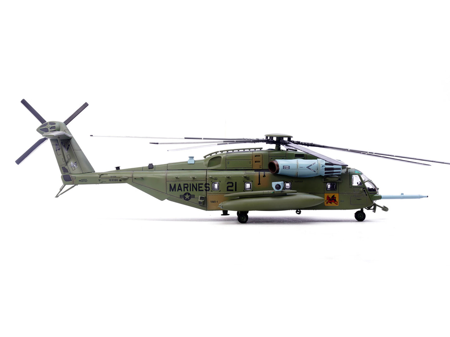 Sikorsky CH-53E Super Stallion Helicopter #21 "163086 VMX-1 MCAS Yuma" (2021) United States Marine Corps 1/72 Diecast Model by Panzerkampf