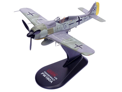 Focke-Wulf Fw 190A Aircraft "14-Victory Ace Hauptmann Wilhelm Gath Stab/JG 26 Schlageter France" (1942) German Luftwaffe 1/72 Diecast Model Airplane by Legion