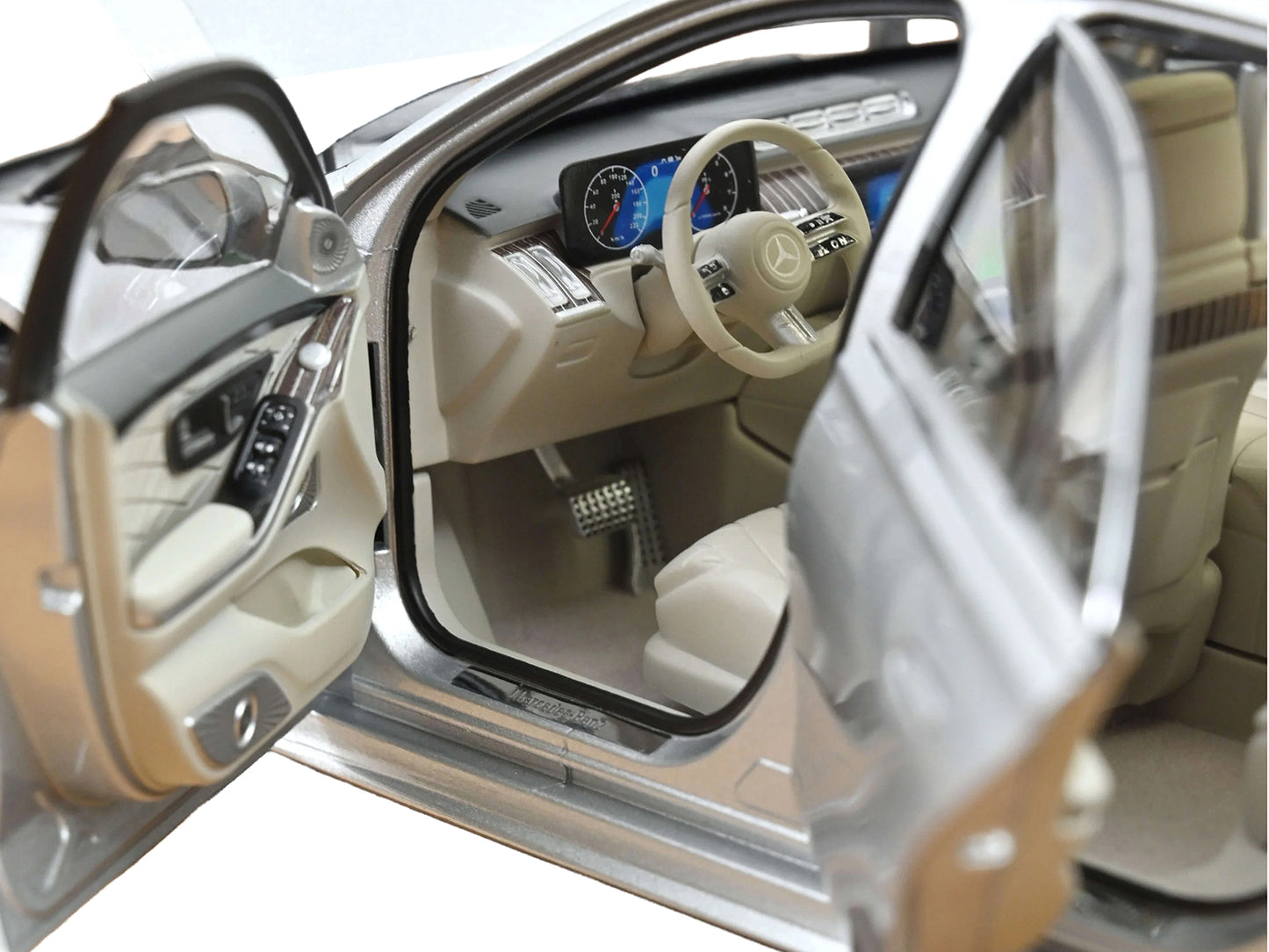 2021 Mercedes-Benz S-Class AMG Line Silver Metallic with Sunroof 1/18 Diecast Model Car by Norev