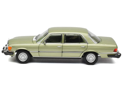 1979 Mercedes-Benz 450 SEL (US Version) Silver Green Metallic with Green Interior 1/18 Diecast Model Car by Norev