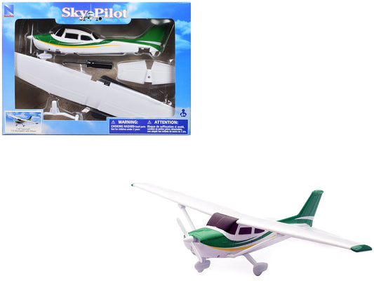 Model Kit Cessna 172 Skyhawk Aircraft White with Green and Yellow Stripes "Sky Pilot" Series 1/42 Plastic Model Kit by New Ray-DiecastModeler.com