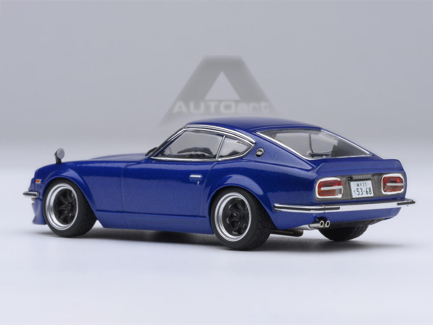 Nissan Fairlady Z RHD (Right Hand Drive) "Akuma No Z" Blue Metallic "Wangan Midnight - Comic #1 Version" Manga 1/64 Model Car by Autoart