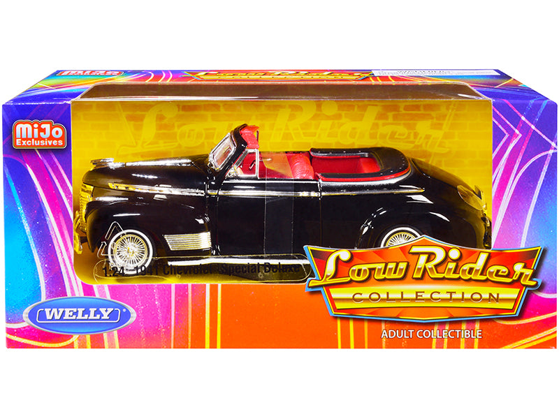 1941 Chevrolet Special Deluxe Convertible Black with Red Interior "Low Rider Collection" 1/24 Diecast Model Car by Welly-DiecastModeler.com