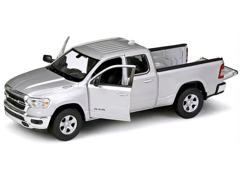 2019 RAM 1500 Pickup Truck Silver Metallic "NEX Models" Series 1/27 Diecast Model Car by Welly-DiecastModeler.com