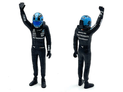 Mercedes-AMG W14 E Performance #63 George Russell "Petronas" Formula One F1 World Championship (2023) with Driver Figure 1/24 Diecast Model Car by Bburago-DiecastModeler.com