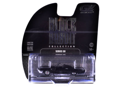1965 Ford Thunderbird with Tonneau Cover Black "Black Bandit" Series 30 1/64 Diecast Model Car by Greenlight