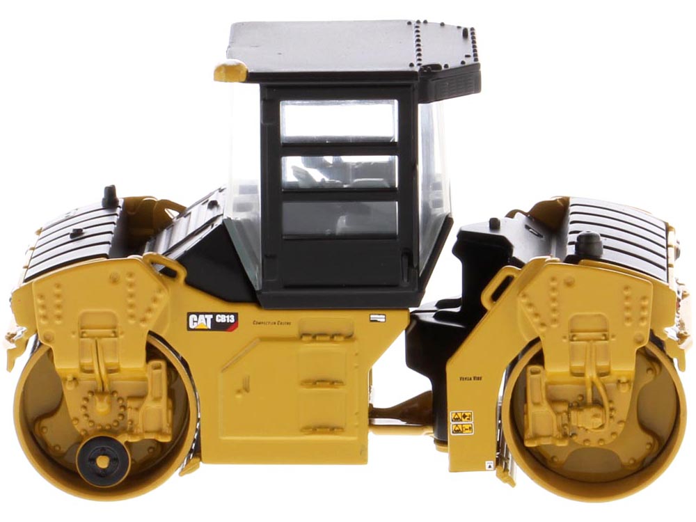 CAT Caterpillar CB-13 Tandem Vibratory Roller with Cab "Play & Collect!" Series 1/64 Diecast Model by Diecast Masters-DiecastModeler.com