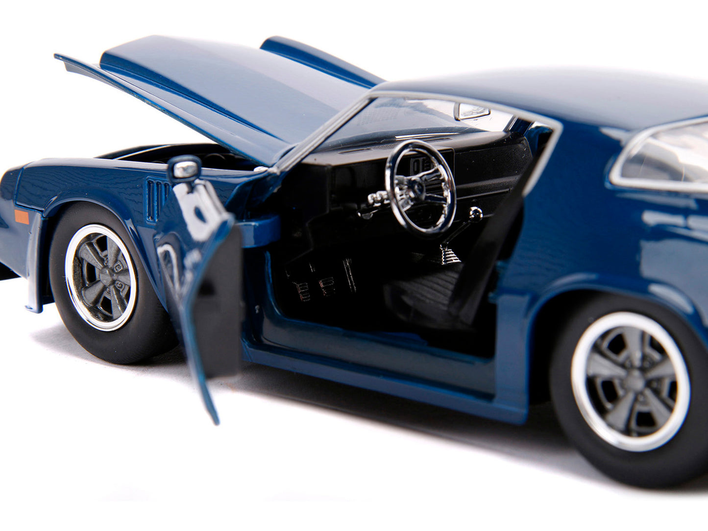 Billy's Chevrolet Camaro Z28 Dark Blue with Collectible Coin "Stranger Things" (2016) TV Series 1/24 Diecast Model Car by Jada