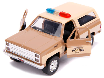 Hopper's Chevrolet Blazer "Hawkins Police Dept." "Stranger Things" (2016) TV Series "Hollywood Rides" 1/32 Diecast Model Car by Jada