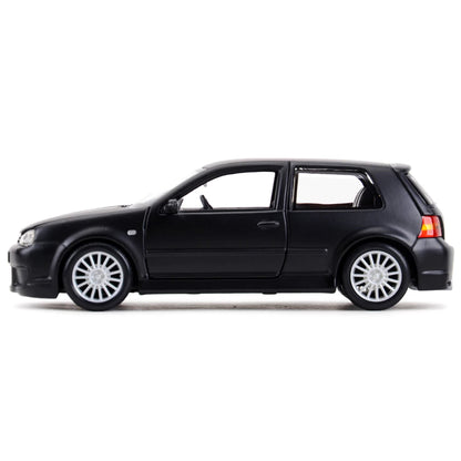 Volkswagen Golf R32 Matt Black "Special Edition" Series 1/24 Diecast Model Car by Maisto
