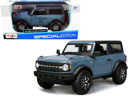 2021 Ford Bronco Badlands Blue with Black Top "Special Edition" 1/24 Diecast Model Car by Maisto-DiecastModeler.com