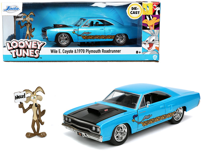 1970 Plymouth 440-6BBL RoadRunner Light Blue Metallic with Black Hood and Wile E. Coyote Diecast Figurine "Looney Tunes" 1/24 Diecast Model Car by Jada-DiecastModeler.com