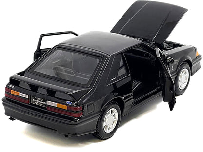 1993 Ford Mustang SVT Cobra Black "Special Edition" Series 1/24 Diecast Model Car by Maisto