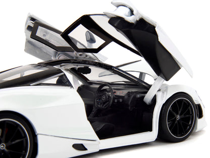 McLaren 720S White Metallic with Black Top "Pink Slips" Series 1/24 Diecast Model Car by Jada-DiecastModeler.com