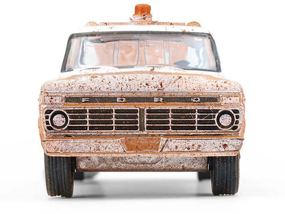1973 Ford F-100 Tow Truck White (Weathered) "Blue Collar Collection" Series 14 1/64 Diecast Model Car by Greenlight