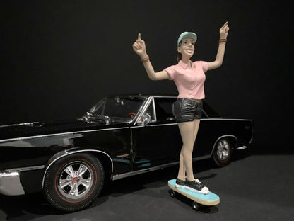 Skateboarders Figurines 4 piece Set for 1/24 Scale Models by American Diorama-DiecastModeler.com