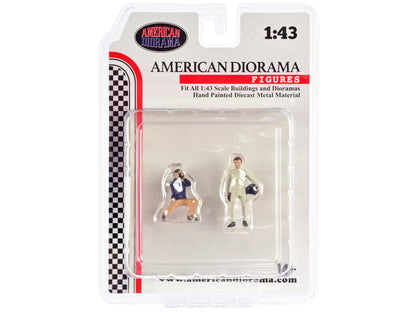 "Race Day" Two Diecast Figures Set 1 for 1/43 Scale Models by American Diorama-DiecastModeler.com