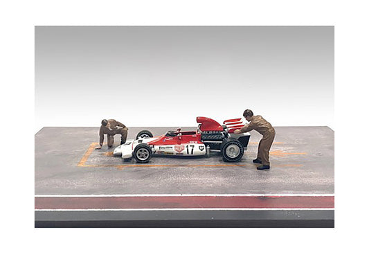 "Race Day" Two Diecast Figures Set 5 for 1/43 Scale Models by American Diorama-DiecastModeler.com