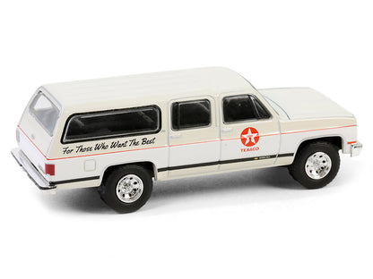 1990 Chevrolet Suburban "Texaco" Cream and White "Texaco Special Edition" Series 1 1/64 Diecast Model Car by Greenlight-DiecastModeler.com