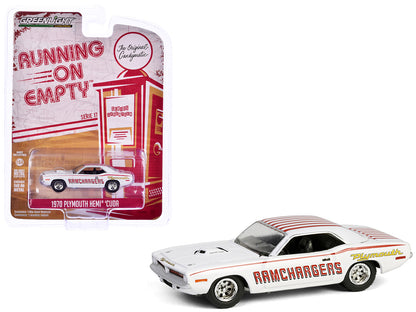 1970 Plymouth Hemi Barracuda "Ramchargers" White with Red Stripes "Running on Empty" Series 17 1/64 Diecast Model Car by Greenlight