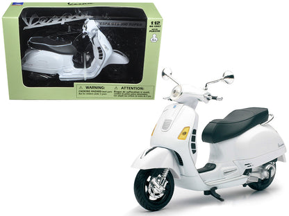 Vespa GTS 300 Super White Motorcycle 1/12 by New Ray-DiecastModeler.com