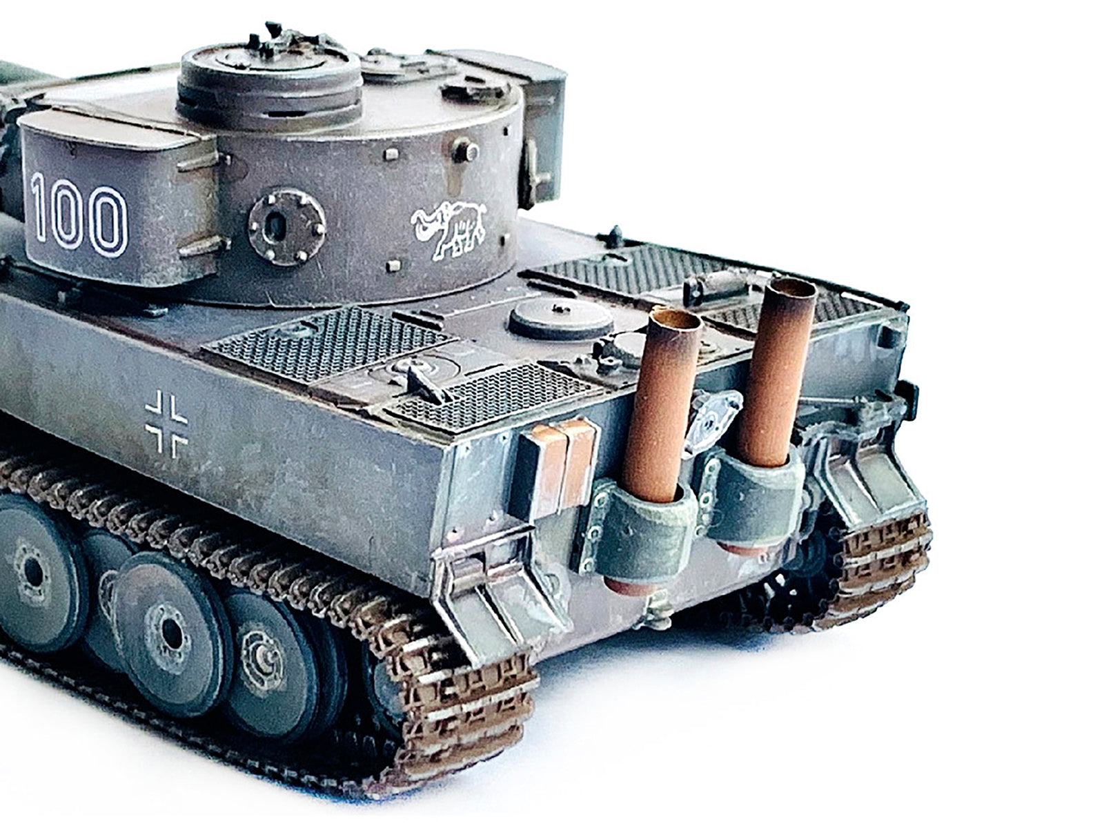 Germany Sd. Kfz. 181 PzKpfw VI Tiger I Heavy Tank "Initial Production s.Pz.Abt.502 Leningrad" (1942) "NEO Dragon Armor" Series  1/72 Plastic Model by Dragon Models-DiecastModeler.com