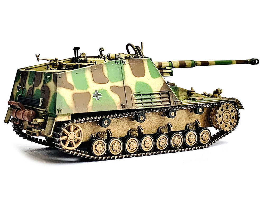 German Sd.Kfz.164 Hornisse "Nashorn" Armored Vehicle "German Army" "NEO Dragon Armor" Series 1/72 Plastic Model by Dragon Models-DiecastModeler.com