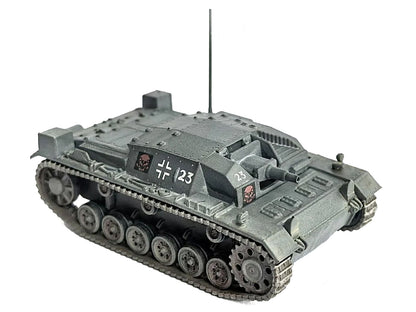 Germany StuG. III Ausf.B Tank "StuG.Abt. 192 Eastern Front" (1941) German Army "NEO Dragon Armor" Series 1/72 Plastic Model by Dragon Models-DiecastModeler.com