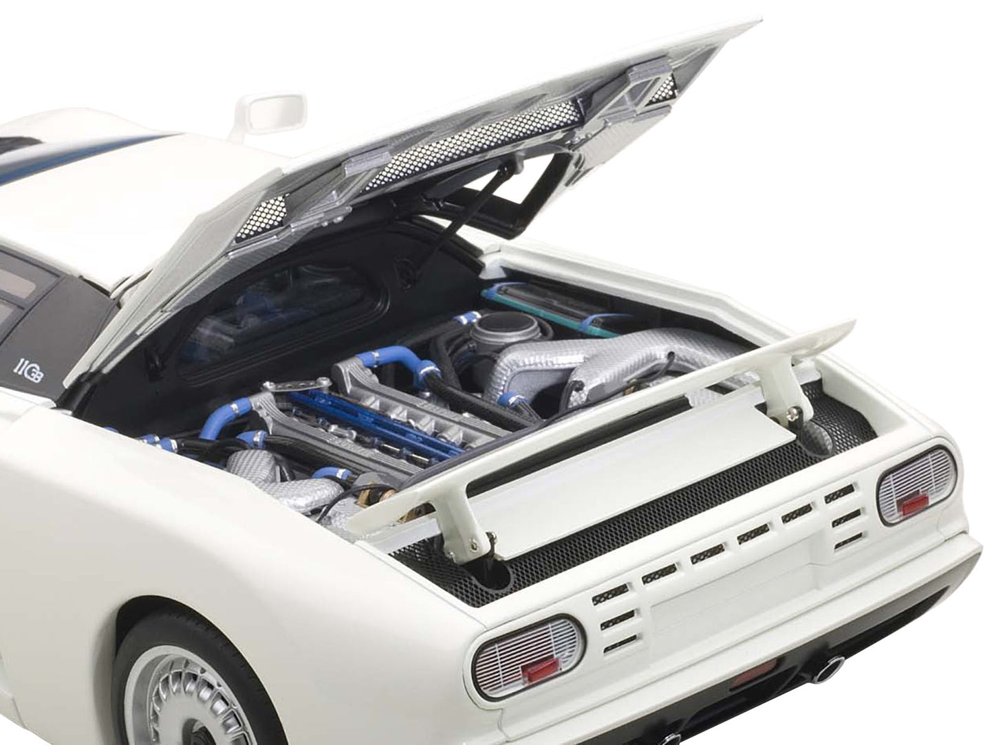 Bugatti EB110 GT White 1/18 Diecast Model Car by Autoart-DiecastModeler.com