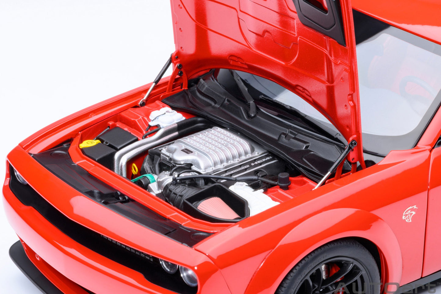 2022 Dodge Challenger SRT Jailbreak Torred with Red Interior 1/18 Model Car by Autoart