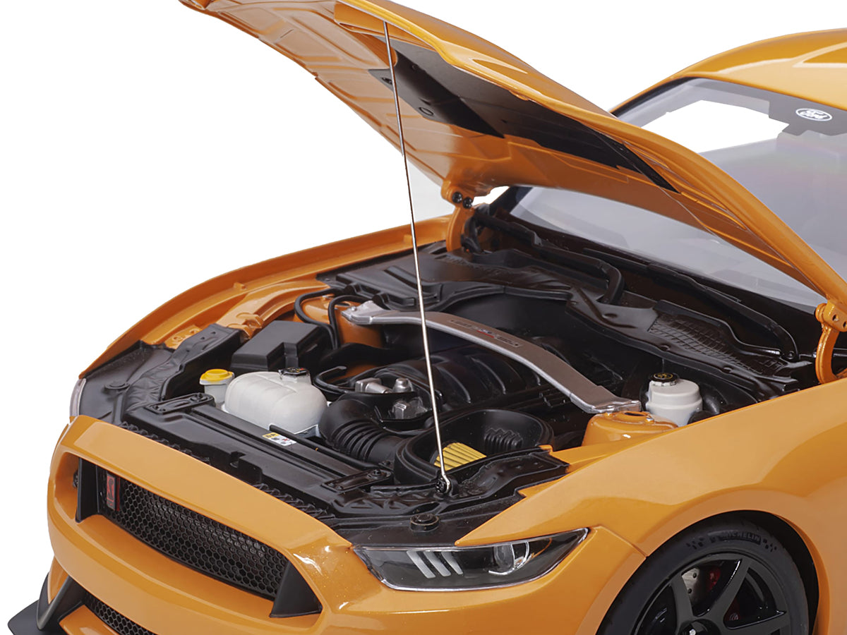 Ford Mustang Shelby GT-350R Orange Fury Metallic 1/18 Model Car by Autoart-DiecastModeler.com